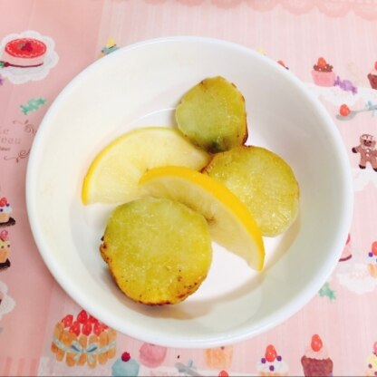 夢シニアさん♡爽やかレモン風味が美味しいですネ♪素敵なレシピをありがとうございます♪ฅ(ﾐ・ ̫・ﾐ)ฅ